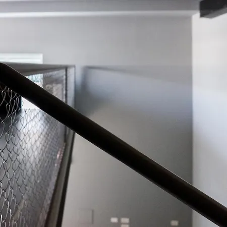 Grey Loft 폴리나노 아마레